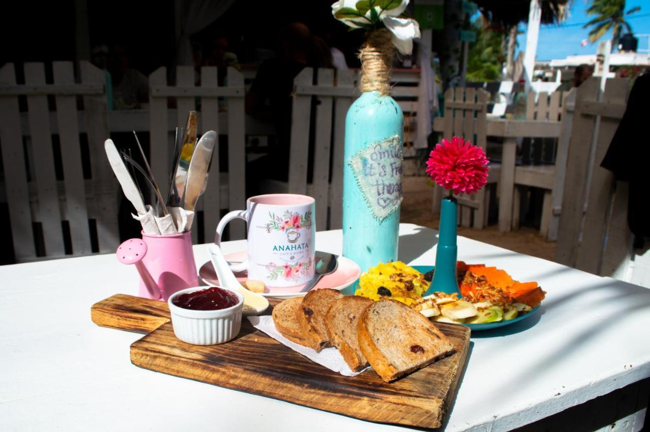 Xtambaa Cabins & Spa Only Adults El Cuyo Εξωτερικό φωτογραφία