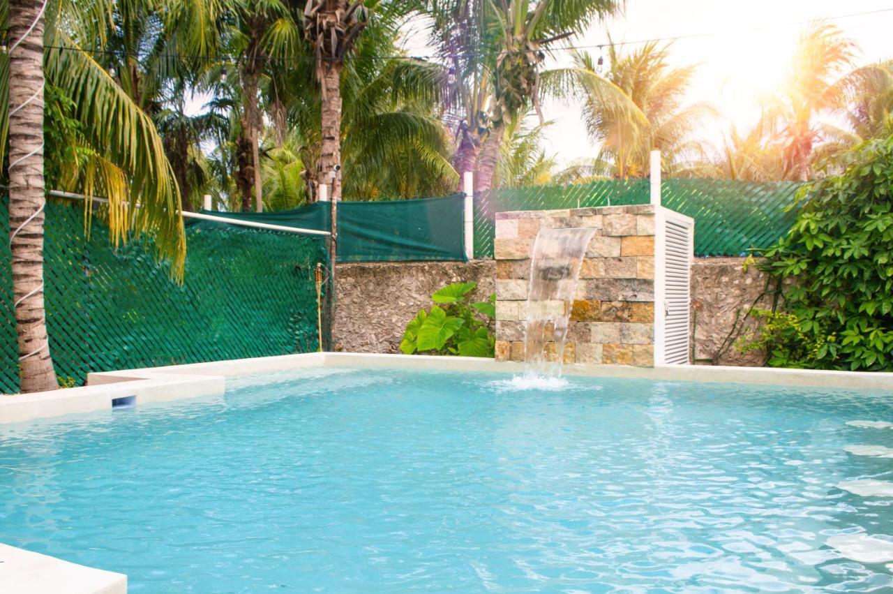 Xtambaa Cabins & Spa Only Adults El Cuyo Εξωτερικό φωτογραφία