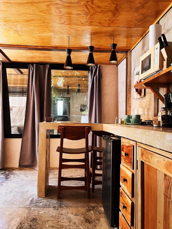 Xtambaa Cabins & Spa Only Adults El Cuyo Εξωτερικό φωτογραφία