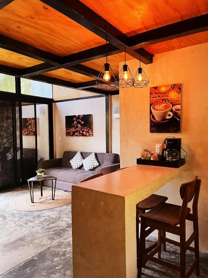 Xtambaa Cabins & Spa Only Adults El Cuyo Εξωτερικό φωτογραφία