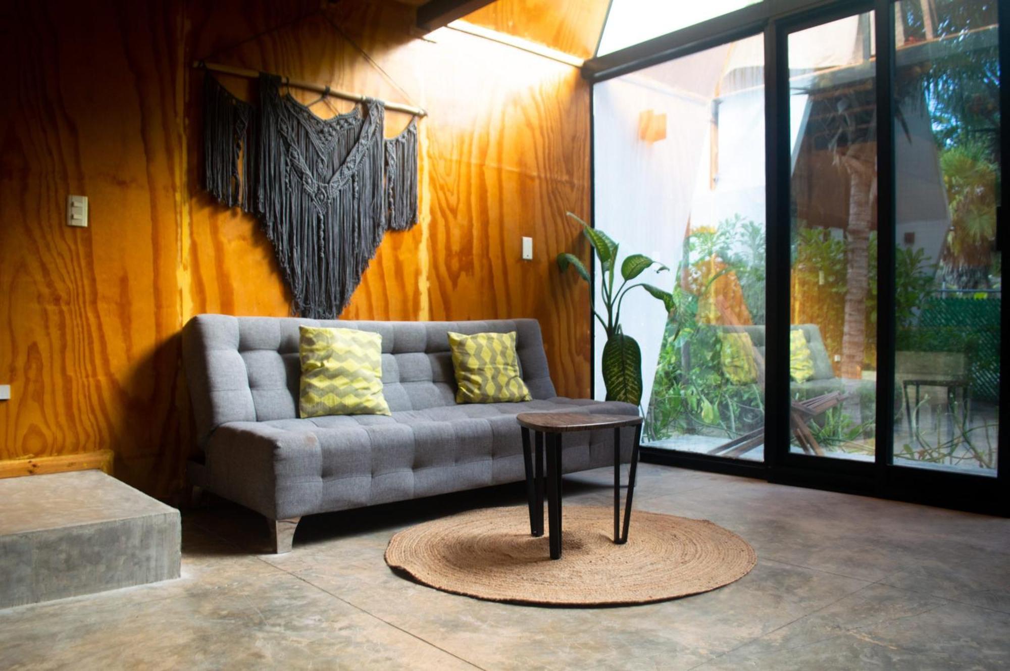 Xtambaa Cabins & Spa Only Adults El Cuyo Εξωτερικό φωτογραφία